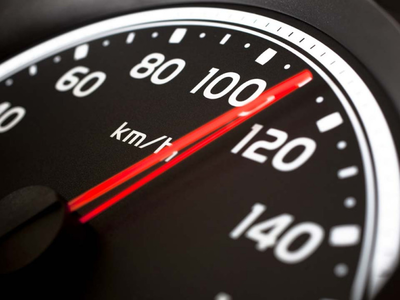 Ποια είναι η πραγματική ταχύτητα του αυτ...