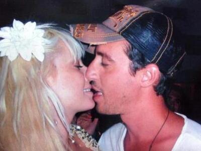 Σήμερα γάμος γίνεται στην... Αυστρία - Π...