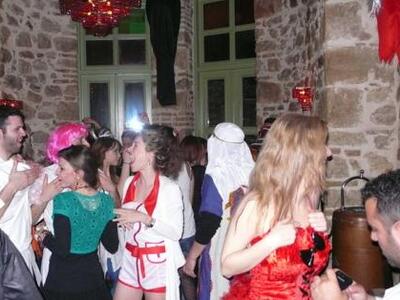 Σύλλογος Αρχιτεκτόνων: Ξεφάντωμα μέχρι τ...