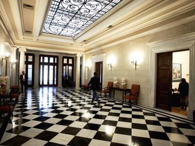 Κυβερνητικές πηγές: «Σωρευτικά αντίμετρα...