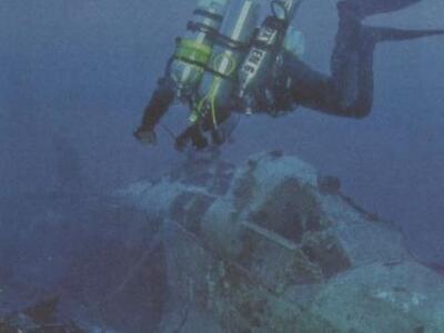 Το αεροσκάφος του Μουσολίνι εντοπίστηκε ...