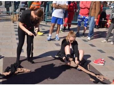 Πάτρα - Φόρεσαν καλτσόν, απομνημόνευσαν ...