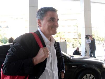 Στην Αθήνα την Τρίτη οι δανειστές για να...