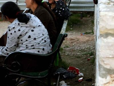 Πάτρα: Άνοιγαν τις πόρτες των διαμερισμά...