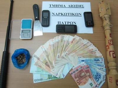 Πάτρα:ΔΕΙΤΕ τι έκρυβε στη... μαξιλαροθήκ...