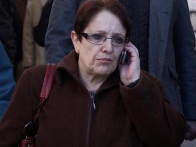 Παπαρήγα: Γελασμένη η κυβέρνηση αν νομίζ...