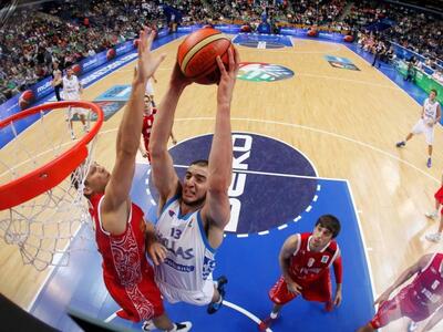 Δεν άντεξε η "επίσημη αγαπημένη&quo...