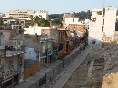 Χειροπέδες σε τρεις για το μαχαίρωμα στη...