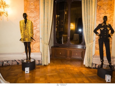 Τα εκθέματα