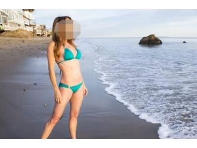 Φωτογραφήθηκε με αποκαλυπτικό μπικίνι στ...