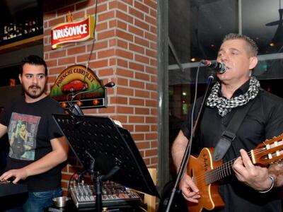 Βραδιά με ελληνικό- ροκ τραγούδι στο Bb ...