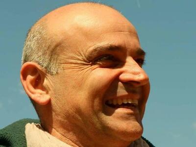 Μαχαίρωσε τον Δήμαρχο Ελευσίνας, πρώην σ...