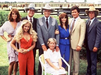 Η σαπουνόπερα Dallas επιστρέφει μετά από...