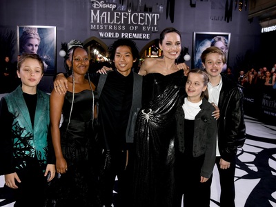 Maleficent 2: Πανέμορφη και υπερβολικά χ...