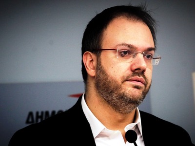 Ο Θεοχαρόπουλος «καρφώνει» τη Φώφη: Με ό...