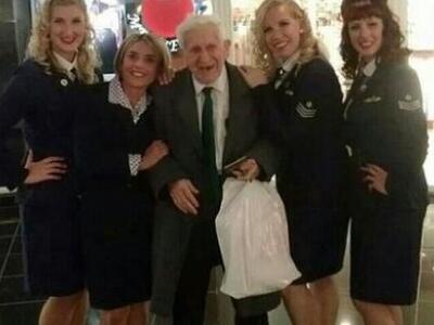 89χρονος βετεράνος έκανε σκασιαρχείο από...