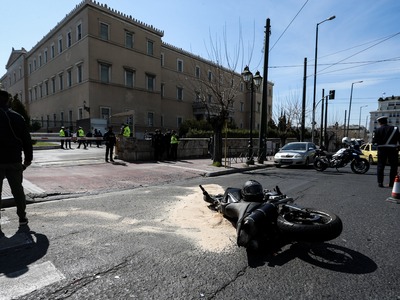 Θανατηφόρο τροχαίο στη Βουλή: Στα χέρια ...