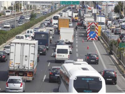 Απαγορεύσεις κυκλοφορίας σε φορτηγά οχήμ...