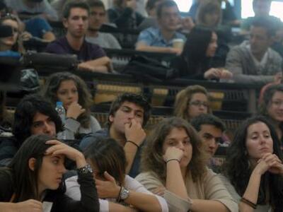 Νεολαία ΣΥΡΙΖΑ: Κανένας φοιτητής δεν θα ...