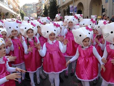 Η σειρά παρέλασης των πληρωμάτων στο καρ...
