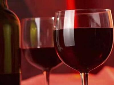 Πόλεμος με τα Σκόπια για τη λέξη «μακεδο...