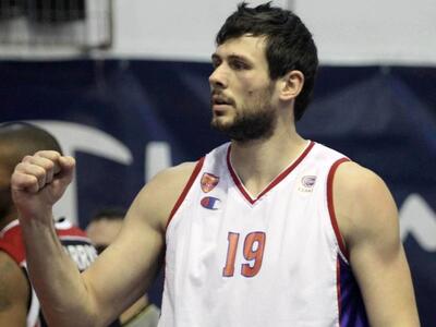 "Τσουχτερός" για το Παγκράτι ο Μπάρλος