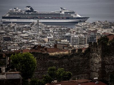 Σε άλλες πόλεις δένουν κρουαζιερόπλοια