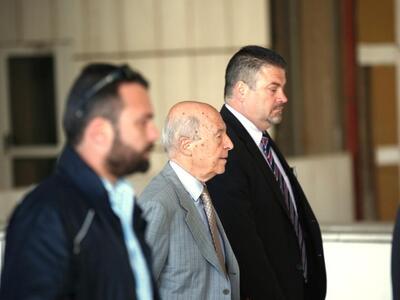 Κ. Σημίτης: Λυπάμαι για τις αθλιότητες ε...