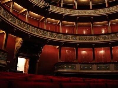 Το ΔΗ.ΠΕ.ΘΕ. Πάτρας επισκέπτεται τα ΚΑΠΗ...