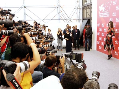 Λαμπερές αφίξεις στο Φεστιβάλ Κινηματογρ...