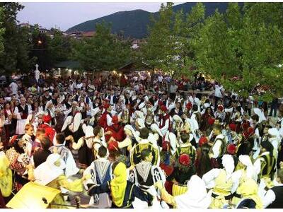 Αχαΐα : 12ο Παγκαλαβρυτινό Αντάμωμα - Τρ...