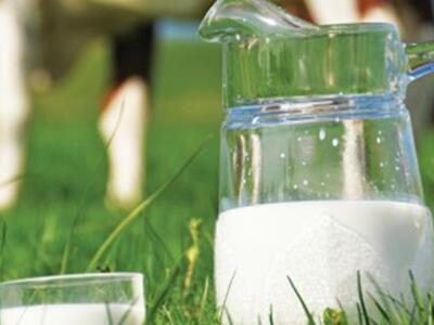 Αναβιώνει ο γαλατάς της γειτονιάς: Έρχετ...