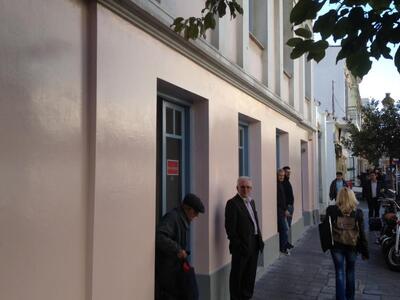 Πάτρα: Το αντι-γκράφιτι ήρθε να βάλει τέ...