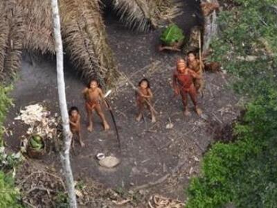 Άγνωστη φυλή του Αμαζονίου «ήρθε σε επαφ...