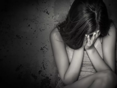 Θεσσαλονίκη: Εξέδιδαν 16χρονη μέσω ιστοσ...