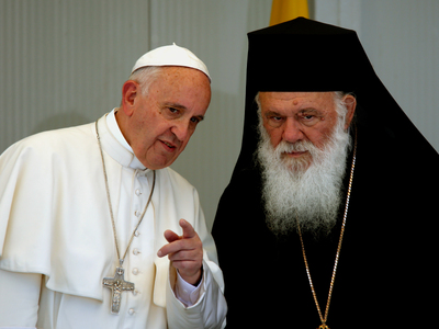 Ιερώνυμος για Πάπα Φραγκίσκο: Διατηρούμε...