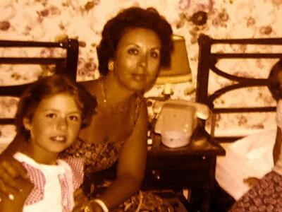 Πέπη Νησίδη: Μανούλα μου,χρόνια πολλά...