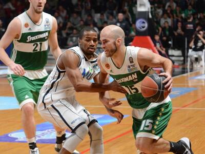 Πάτρα:Πέταξε μπαγκέτα στο γήπεδο την ώρα...