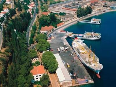 Αίγιο: Φως και πάλι στο λιμάνι - Ολοκληρ...