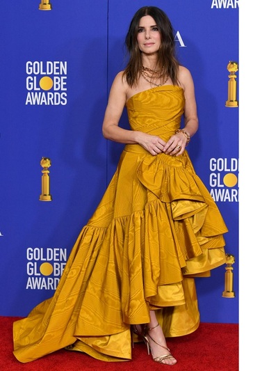 Σάντρα Μπούλοκ με Oscar de la Renta