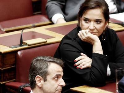 Δίχασε το νομοσχέδιο για τη αναδοχή παιδ...