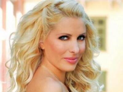 Η Ελένη Μενεγάκη πριν 25 χρόνια! Σπάνια φωτό