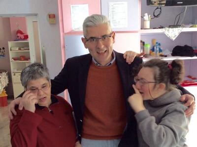 Μπορούμε να φτιάξουμε μια κοινωνία συνοχ...