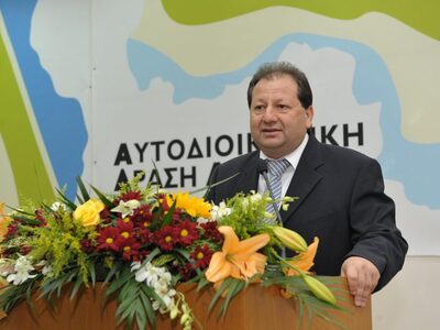 Αιγιάλεια: Ο Δημήτρης Φιλιππάτος στηρίζε...