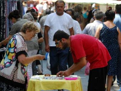 Προς κατάργηση τα πανηγύρια