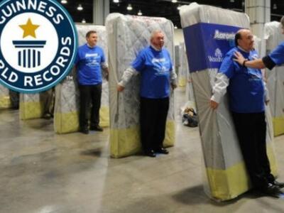 Μπήκαν στο Βιβλίο Guinness για το μεγαλύ...