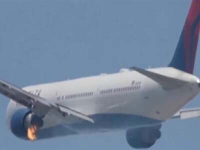 ΗΠΑ: Η τρομακτική στιγμή που αεροπλάνο π...