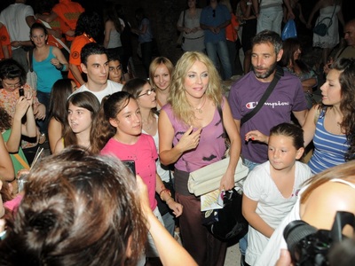 Σμαράγδα Καρύδη και Θοδωρής Αθερίδης περ...