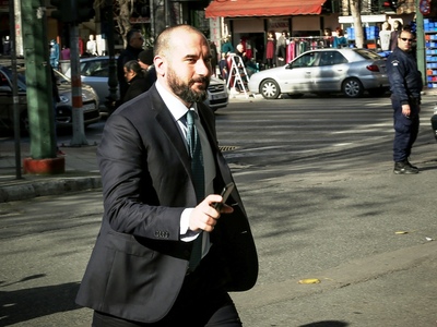 Τζανακόπουλος: Ο νέος δράκος στο παραμύθ...