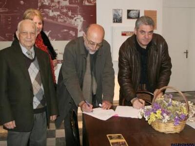 Πάτρα: Επίσημη παράδοση των εκθεμάτων το...